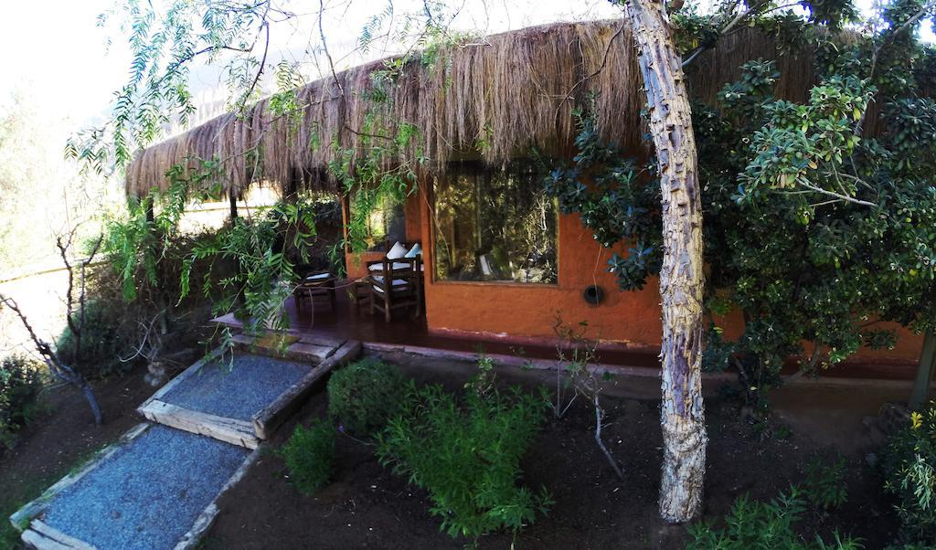 Refugio Misterios Del Elqui Bed & Breakfast Pisco Elqui Exterior foto
